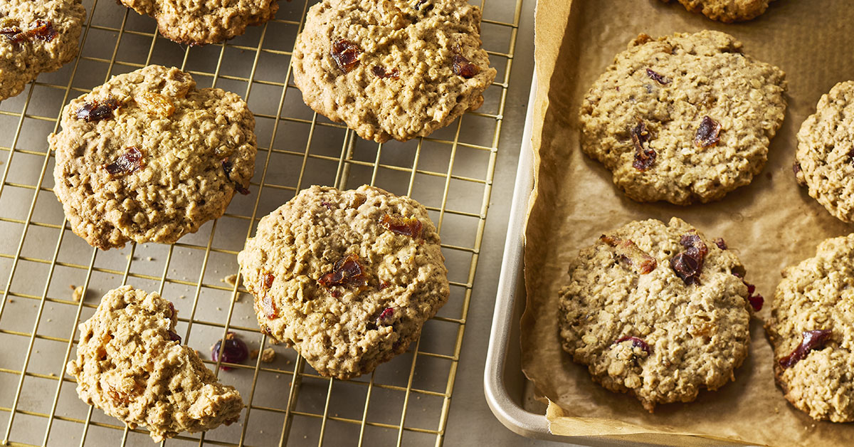 Maple Raisin Oatmeal Cookies | Kids | Maple from Canada